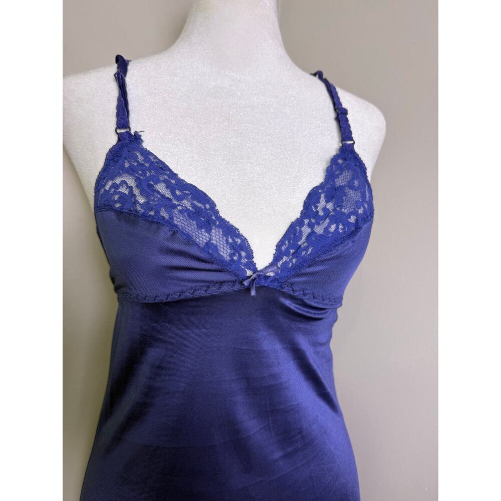 Vintage WARD Blue Lace Slip Dress | Size 32 | Sheer Nylon Nightgown - Picture 3 of 7